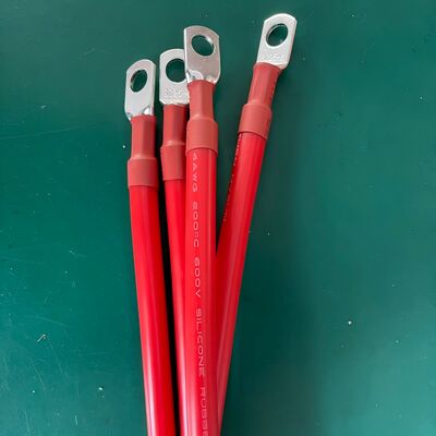 2AWG से 10AWG बैटरी कनेक्शन केबल सिलिकॉन इन्सुलेशन और ऑटोमोटिव सोलर आर.वी. कार के लिए M6 M8 M10 टर्मिनल के साथ